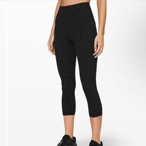Lululemon Wunder Under Crop HR 21"